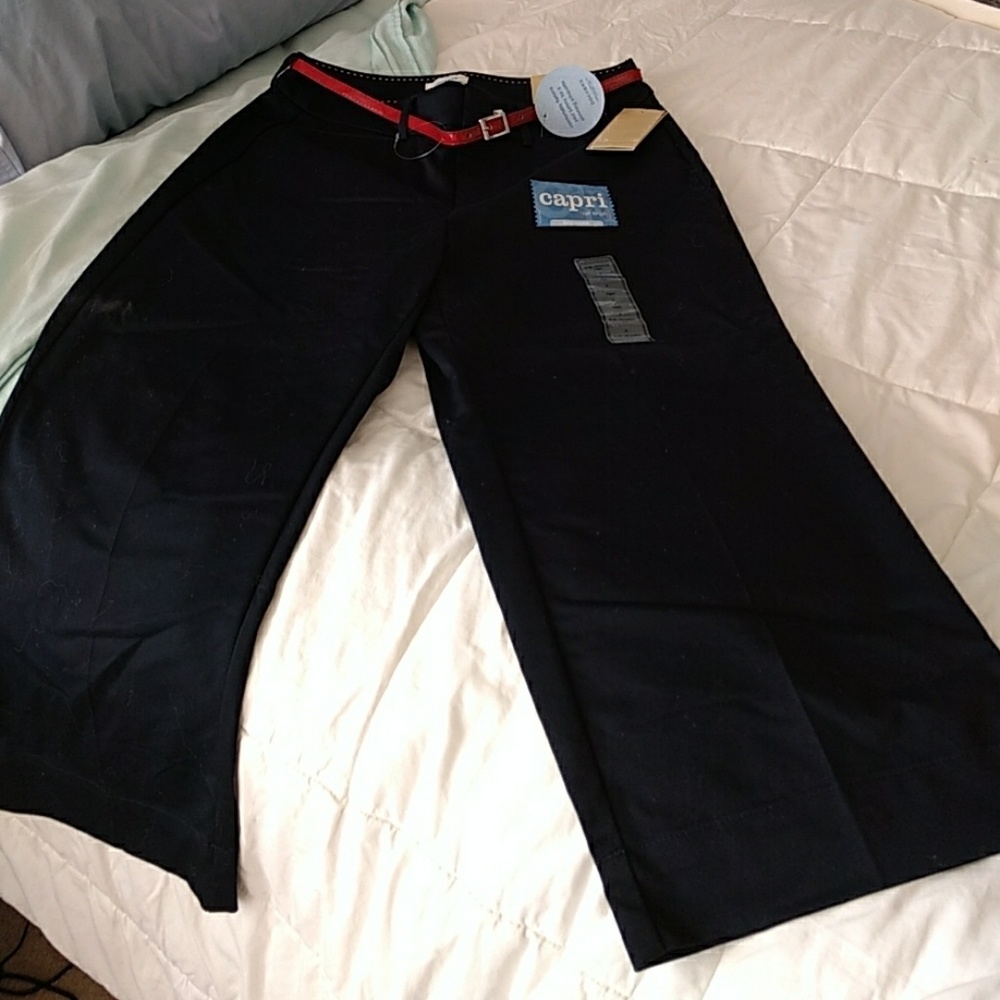 Dockers capris